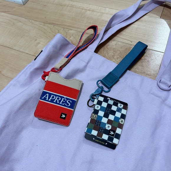 Thread Card Holder, Bag, Key Chain bundle - Picture 3 of 4